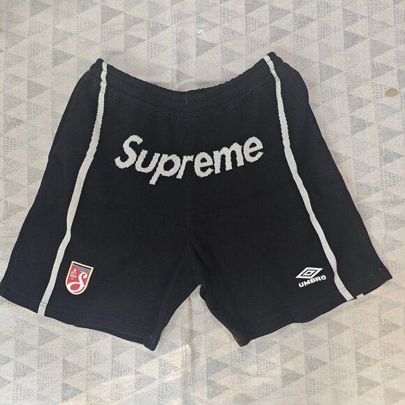 Supreme Umbro Knit Shorts - Picture 1 of 7